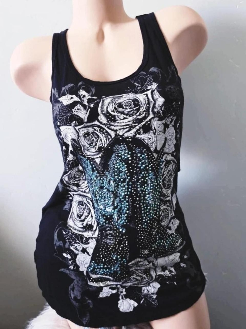 2000s y2k Vocal bedazzled tank top with lace back size small